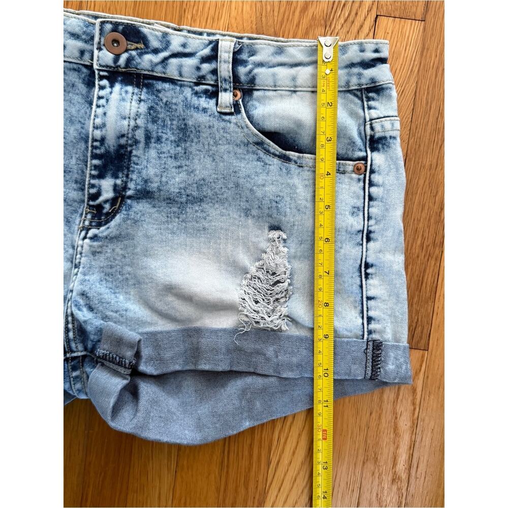 Forever 21 Denim Shorts -‎ Size 29 - Picture 6 of 7